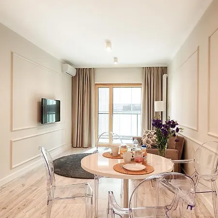 Mennica I Apartman *