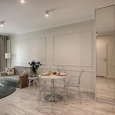 Mennica I Apartmán *